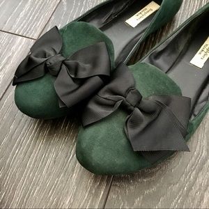 Vera Wang Bow Tie Flats